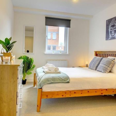 Modern & Stylish 2Br Apartment - Queens House Coventry Exterior photo