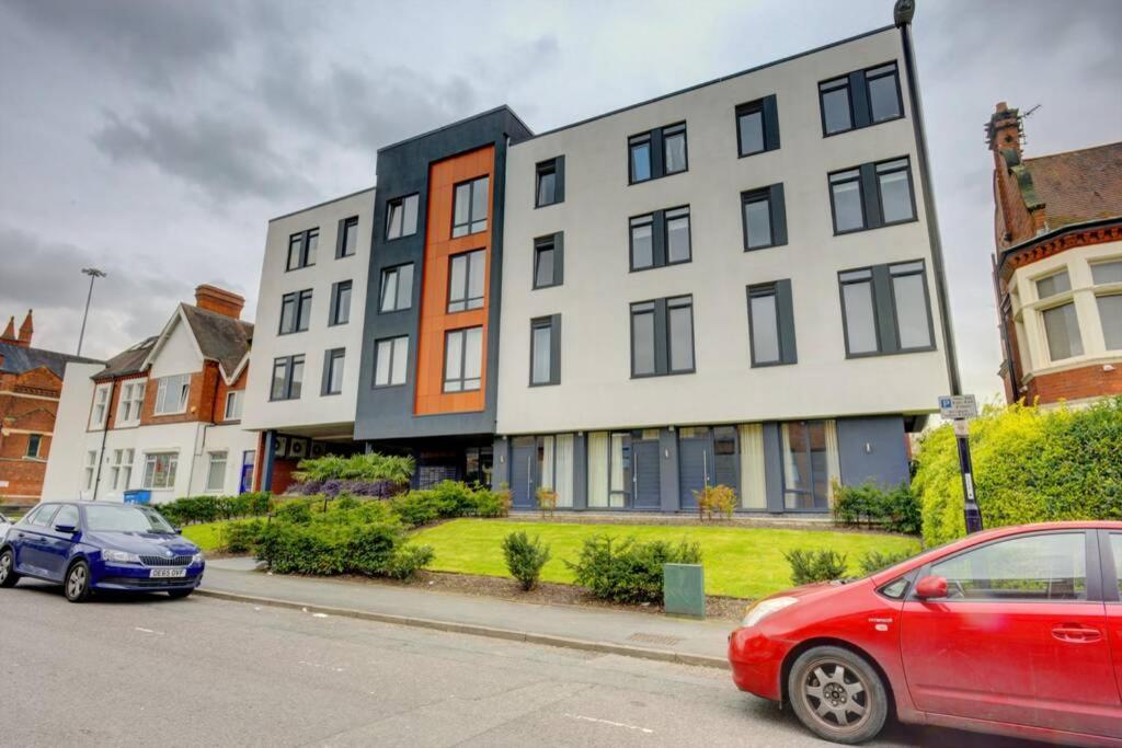 Modern & Stylish 2Br Apartment - Queens House Coventry Exterior photo